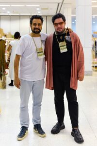 Brasil Eco Fashion Week 2023 - Laluz Brasil veste a equipe da organização do evento usando design zero desperdício da no.wasTee